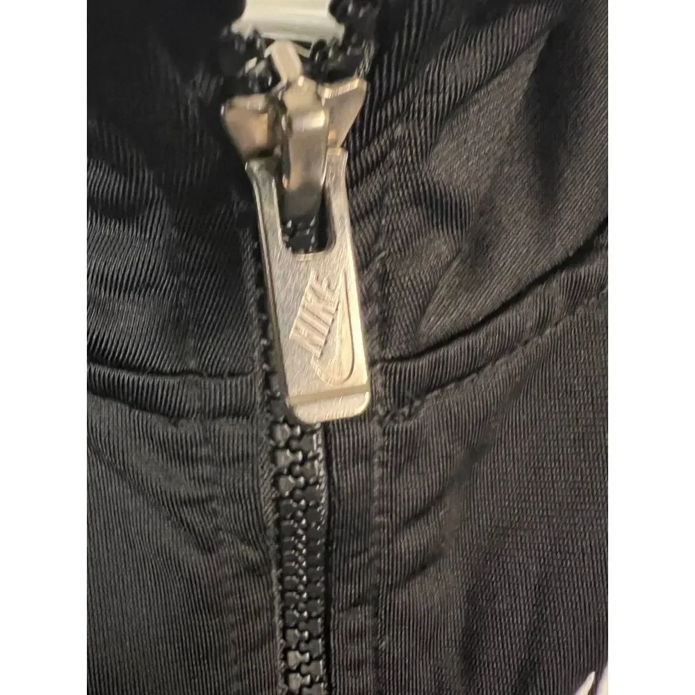 Nike toddler logo